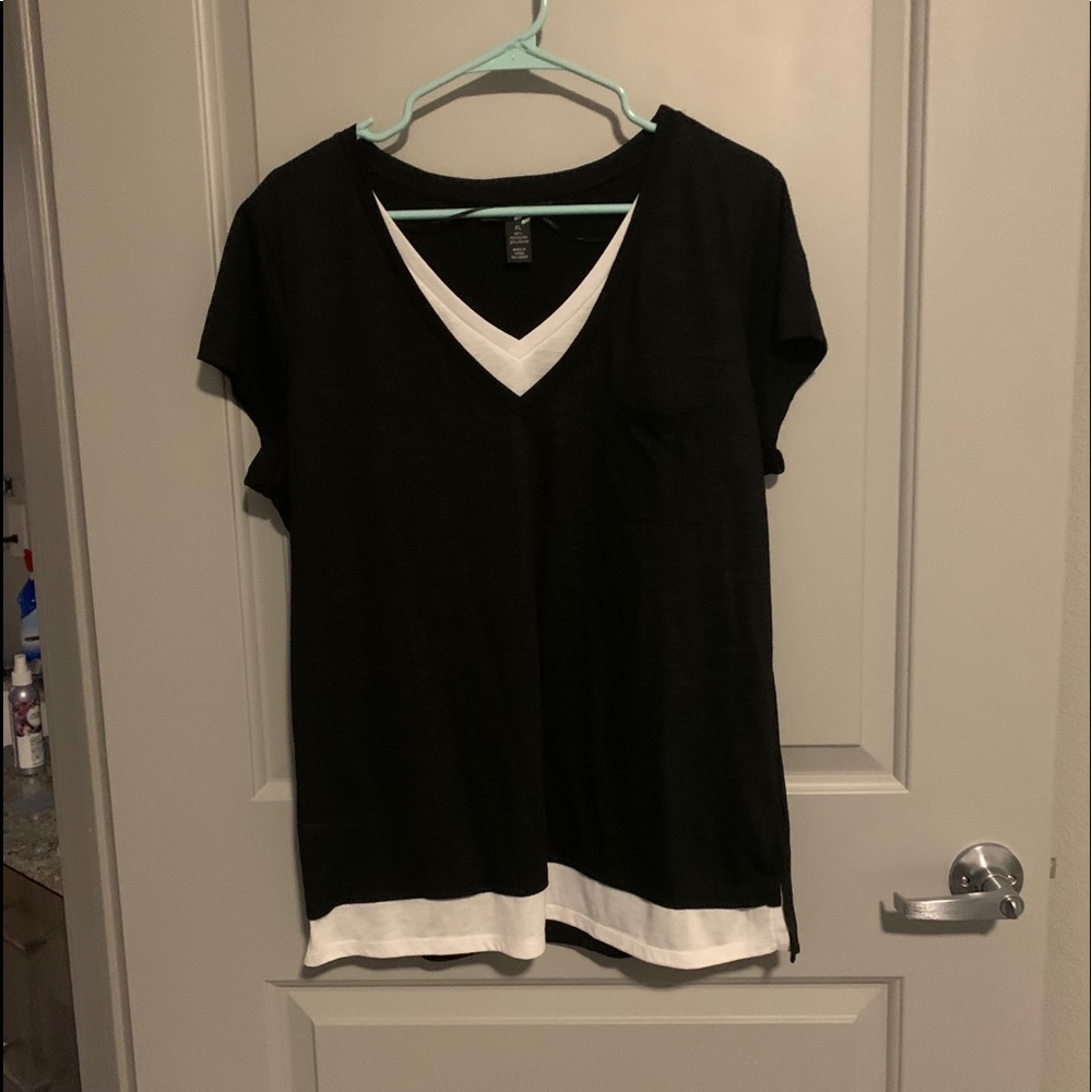 Black tee